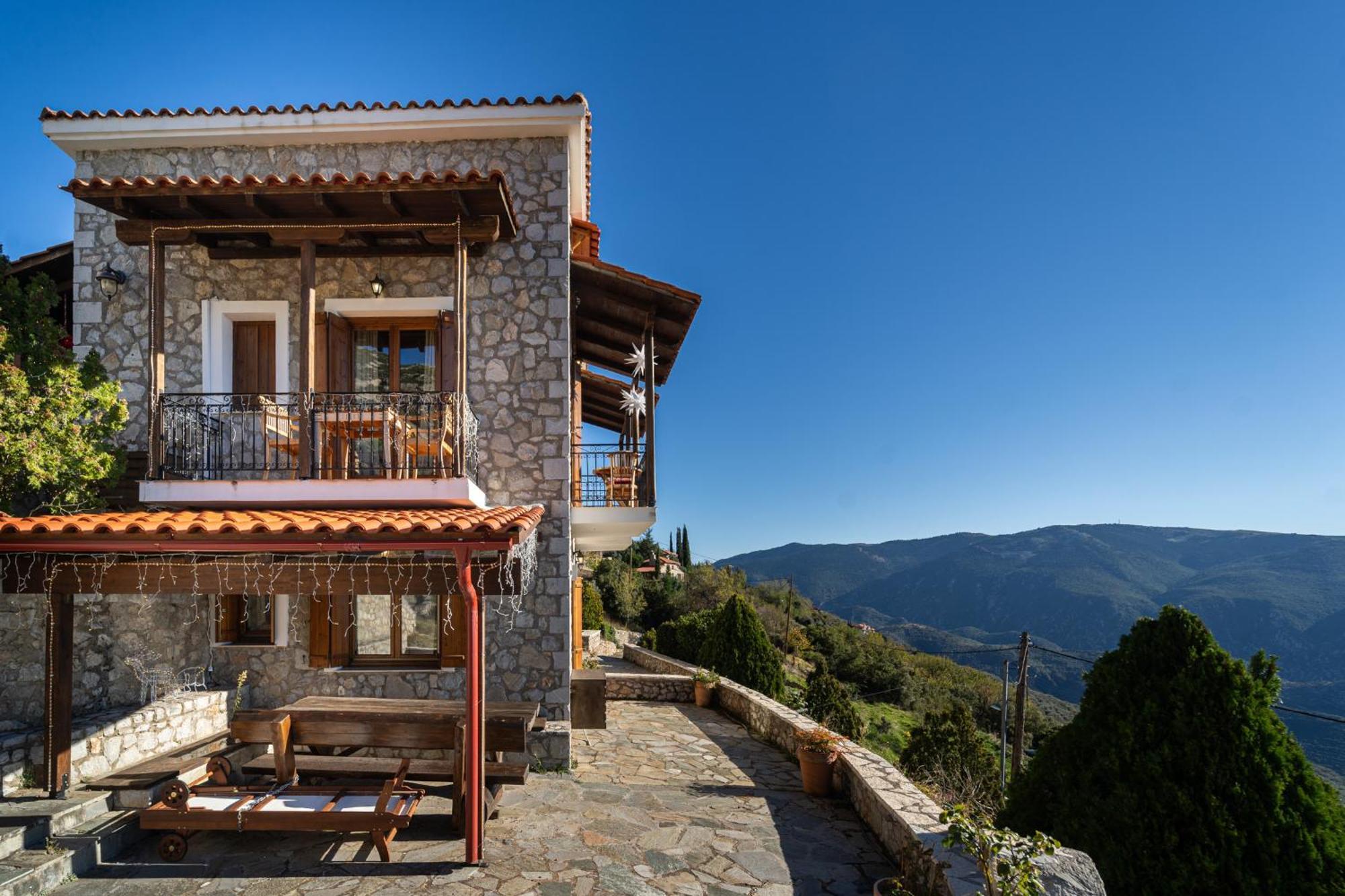 Rock Dandy Deluxe Chalet In Arachova - Delphi, Sauna, Prv Parking, Amazing View Exterior photo