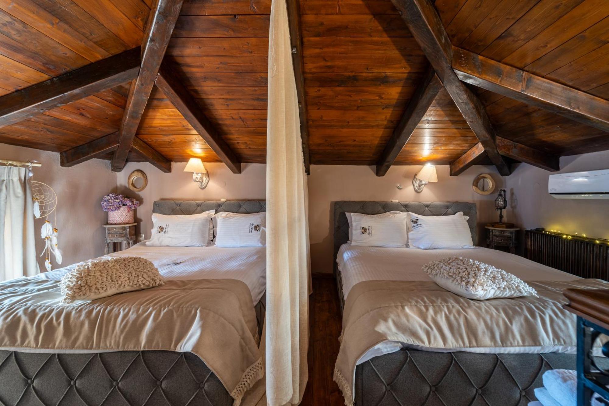 Rock Dandy Deluxe Chalet In Arachova - Delphi, Sauna, Prv Parking, Amazing View Exterior photo