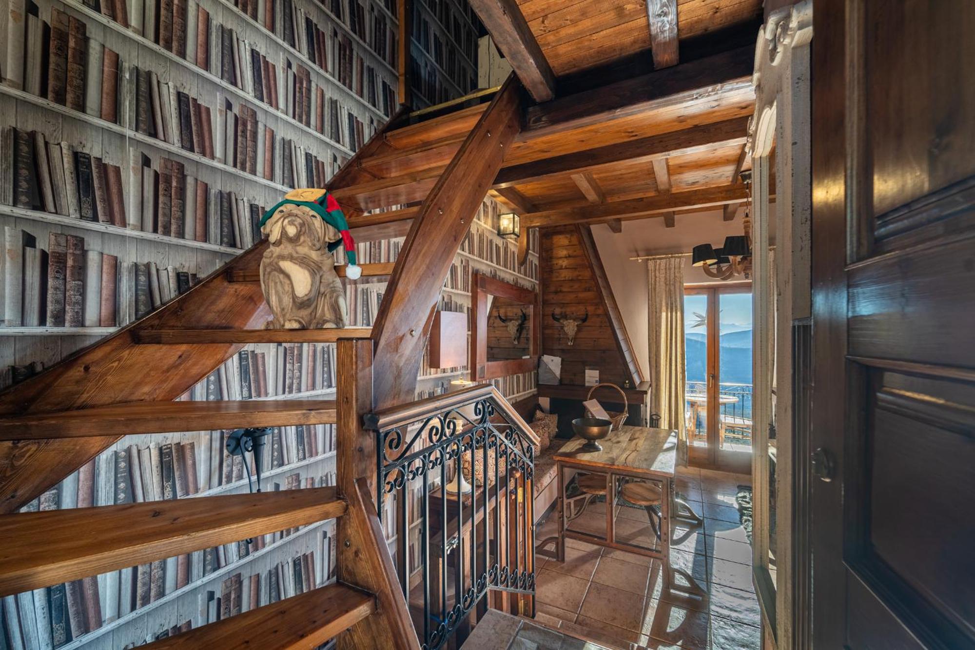 Rock Dandy Deluxe Chalet In Arachova - Delphi, Sauna, Prv Parking, Amazing View Exterior photo